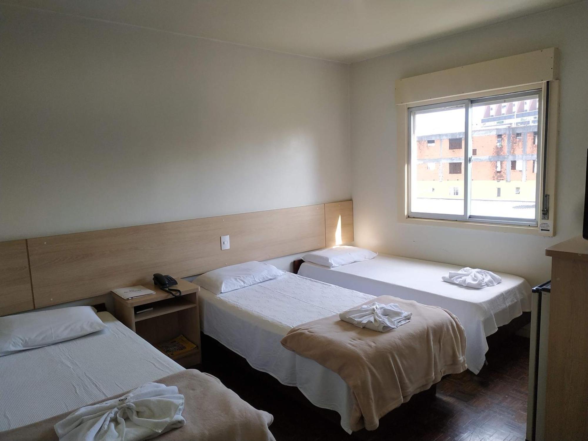 Soratur Hotel & Coworking كريسيوما الغرفة الصورة